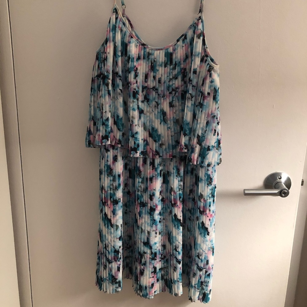 Parker spaghetti strap tiered accordion dress